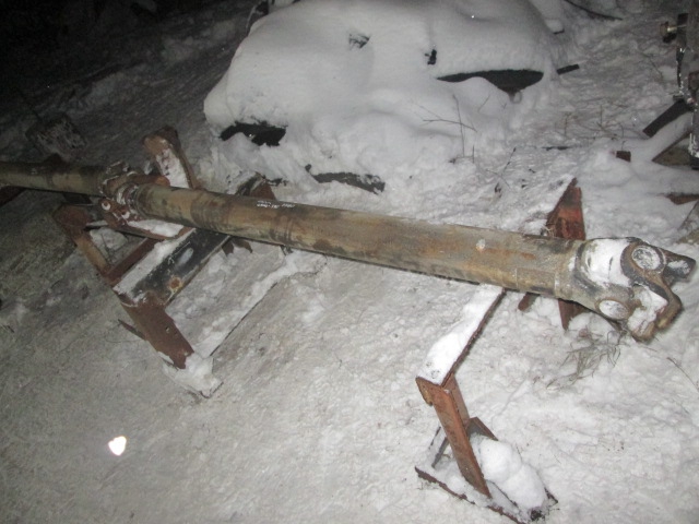 25580 кардан карданный вал даф ман ивеко рено вольво мерседес 4 болта ZF диаметр 120 длина 1980 до центра крестовины